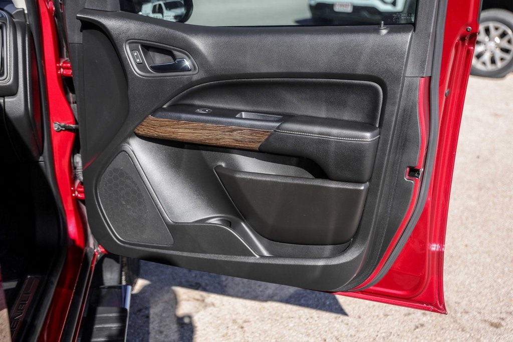 Used Car 2020 Gmc Canyon  Denali For Sale Under $35,000 In Austin, Texas