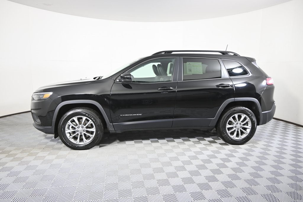 Used 2022 Jeep Cherokee Latitude Lux with VIN 1C4PJMMN7ND527316 for sale in Forest Lake, Minnesota