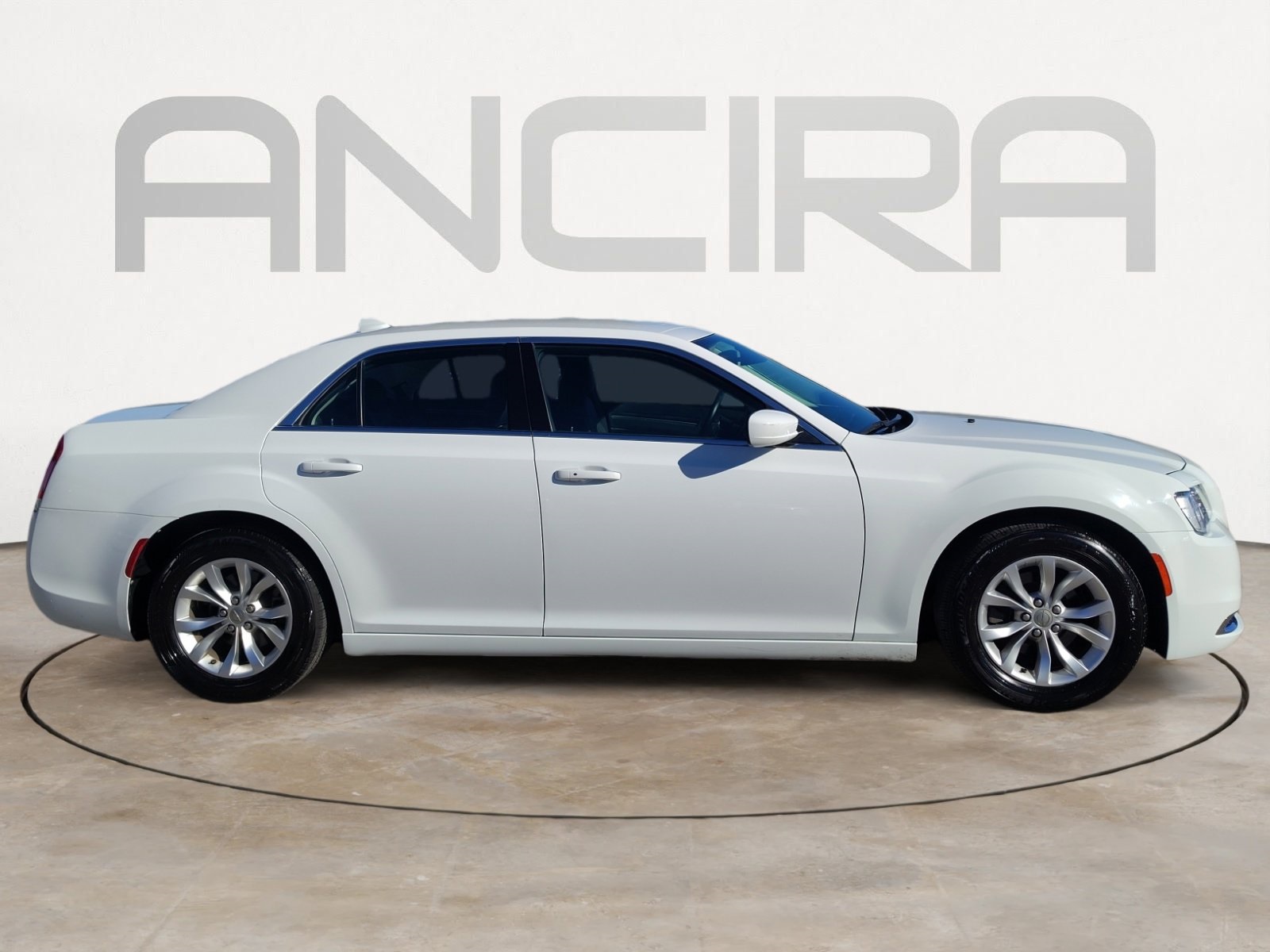 Used Car 2020 Chrysler 300  Touring For Sale Under $20,000 In San Antonio, Texas