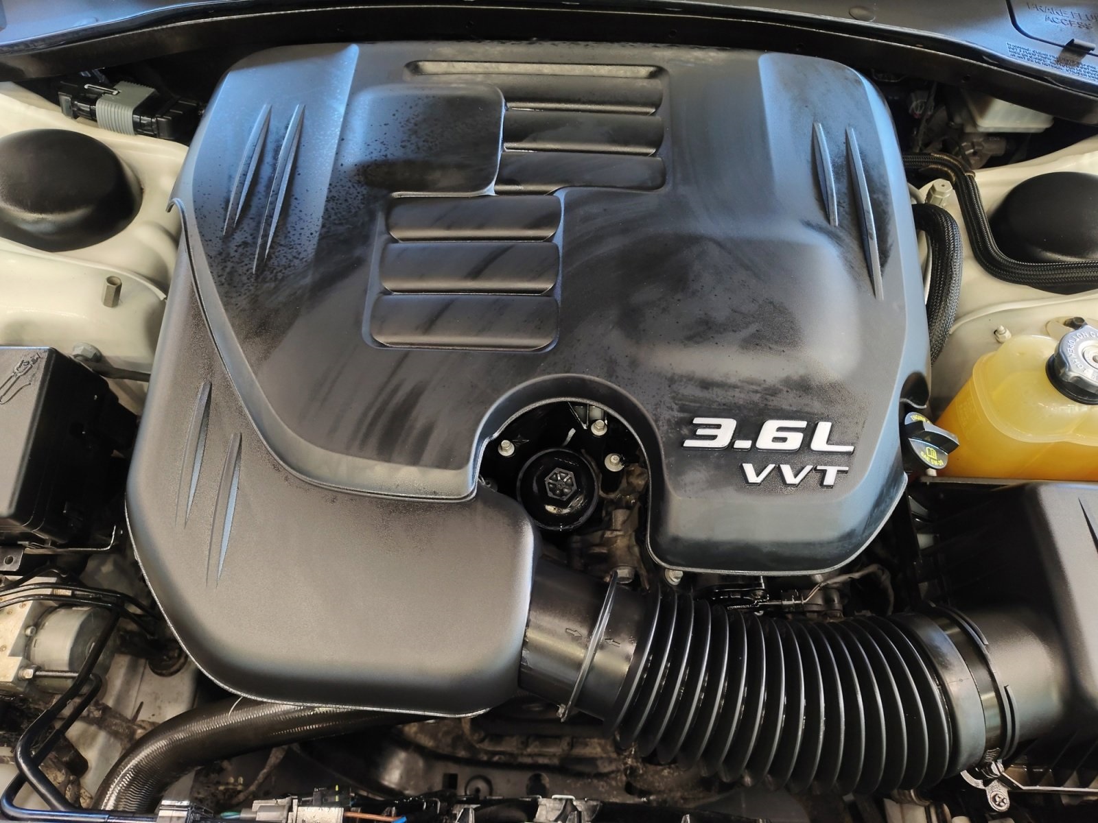 Used Car 2020 Chrysler 300  Touring For Sale Under $20,000 In San Antonio, Texas