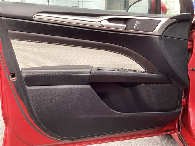 Used Car 2020 Ford Fusion  Se For Sale Under $15,000 In San Antonio, Texas