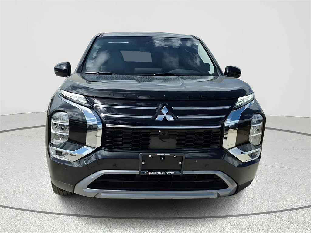 2025 Mitsubishi Outlander SE - 1
