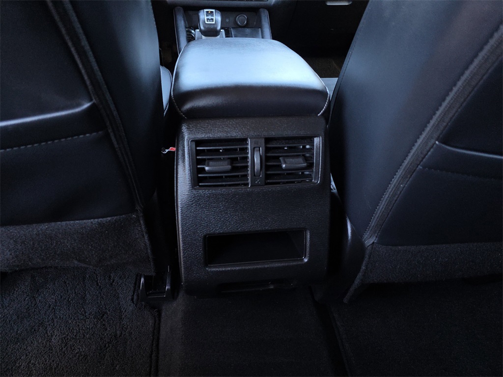 2024 Mitsubishi Outlander  Black at North Houston Mitsubishi