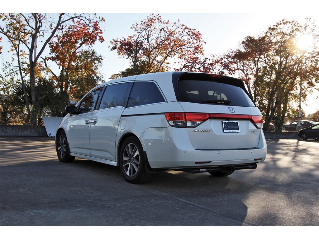 2015 Honda Odyssey Touring Silver at Ultimate Motorsports