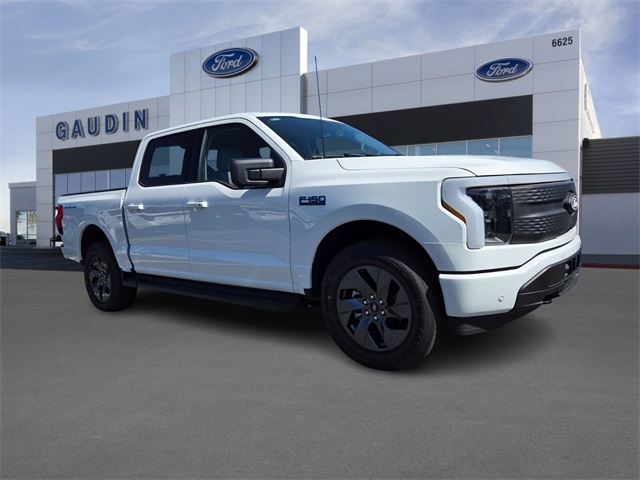 2025 Ford F-150 Lightning Flash