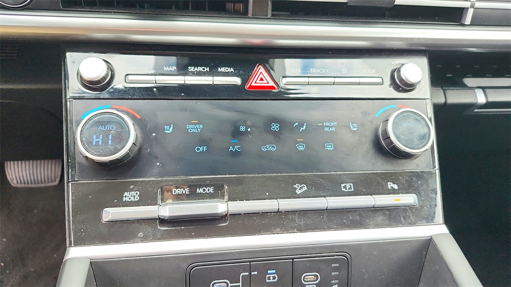 2024 Hyundai Santa Fe Hybrid