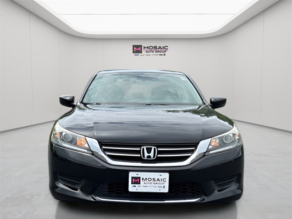 Used 2015 Honda Accord LX with VIN 1HGCR2F33FA160572 for sale in Zumbrota, Minnesota