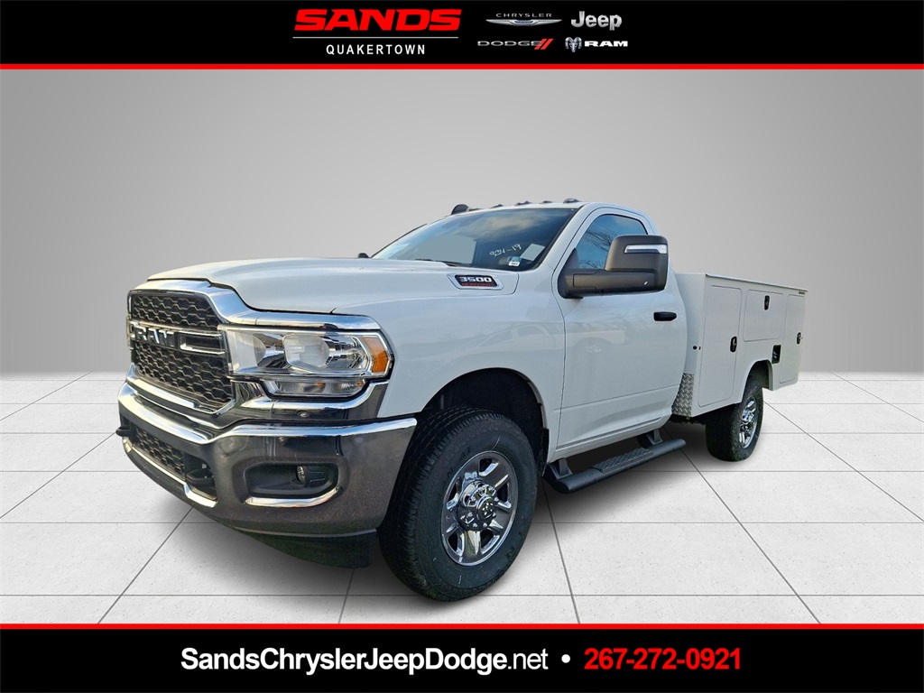 2024 RAM 3500 Chassis Tradesman Regular Cab 4WD