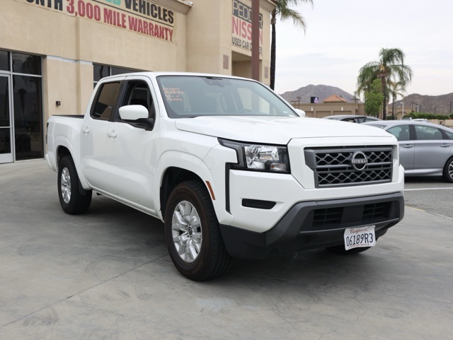 2023 Nissan Frontier SV