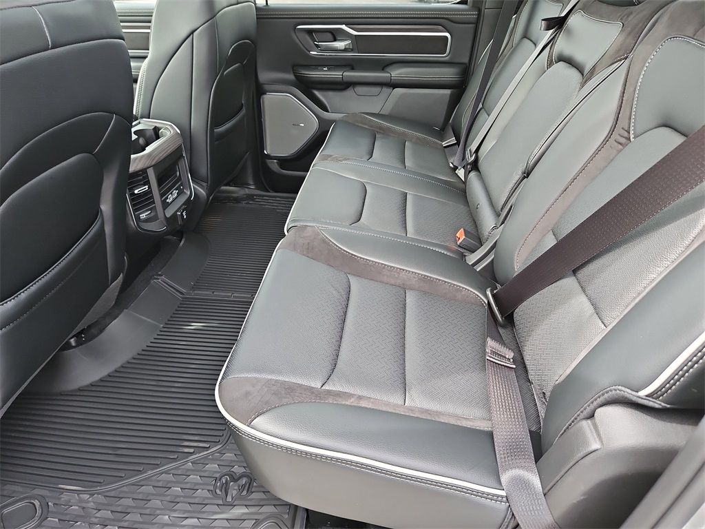 2025 Ram 1500 Laramie - 9