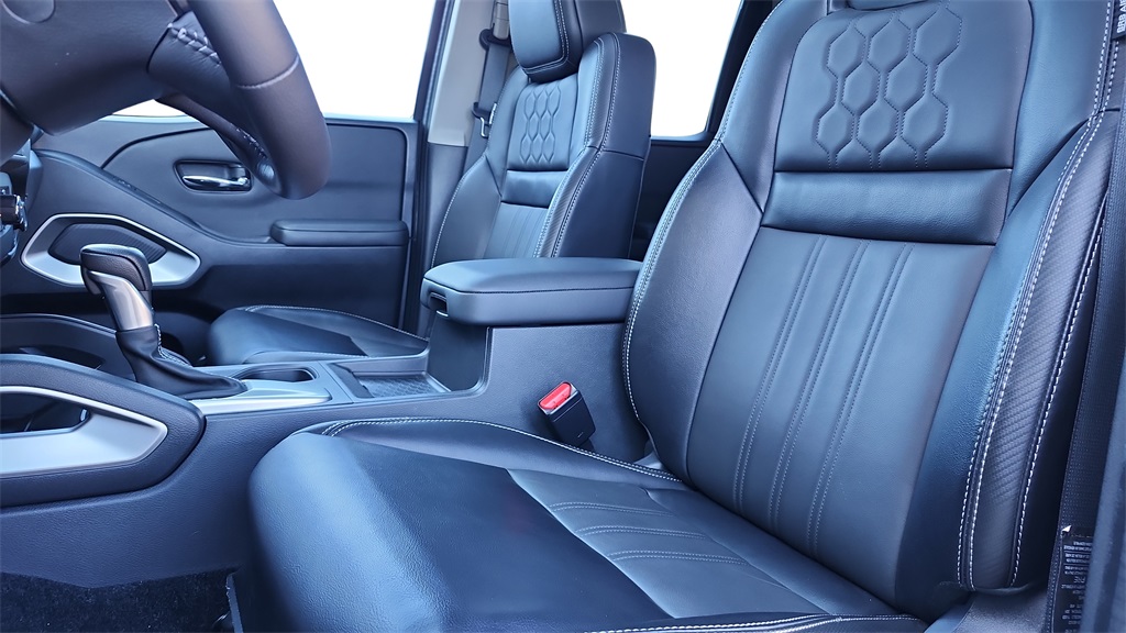 2024 Nissan Frontier