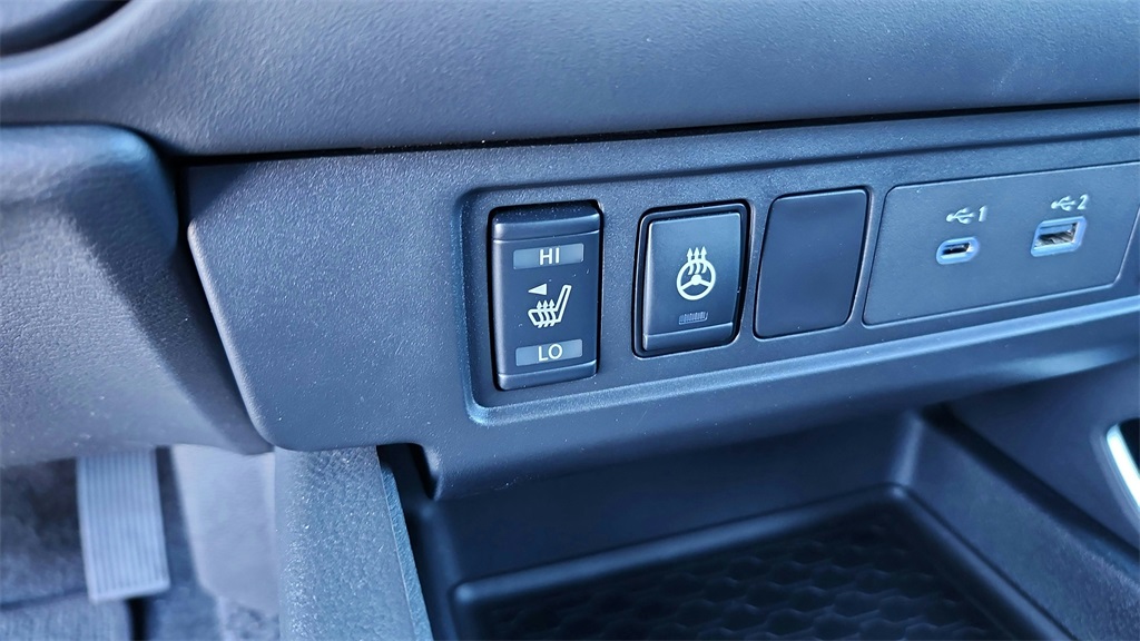 2024 Nissan Frontier