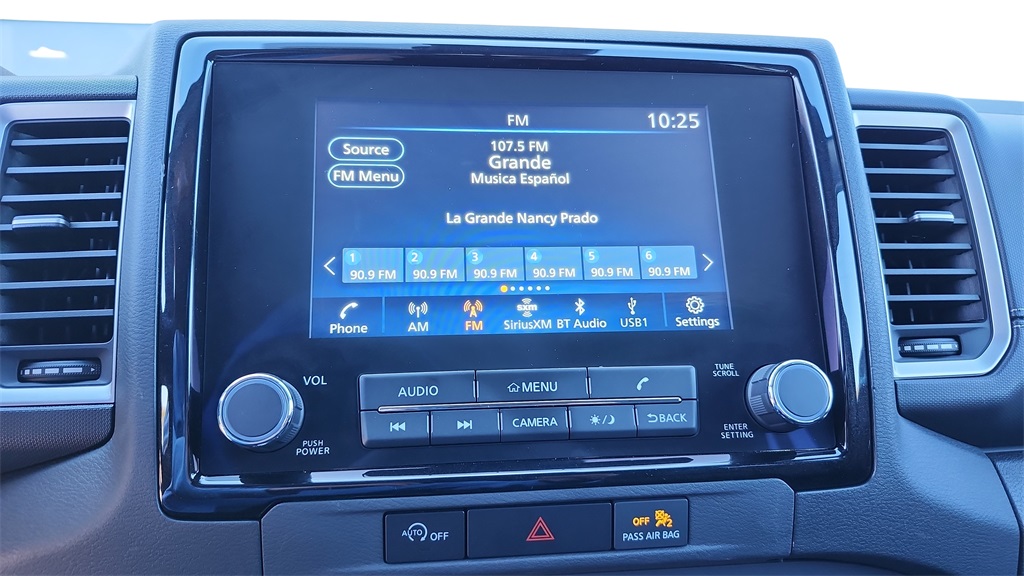 2024 Nissan Frontier