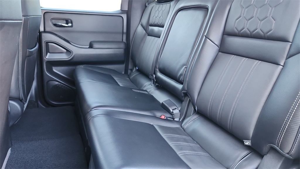 2024 Nissan Frontier