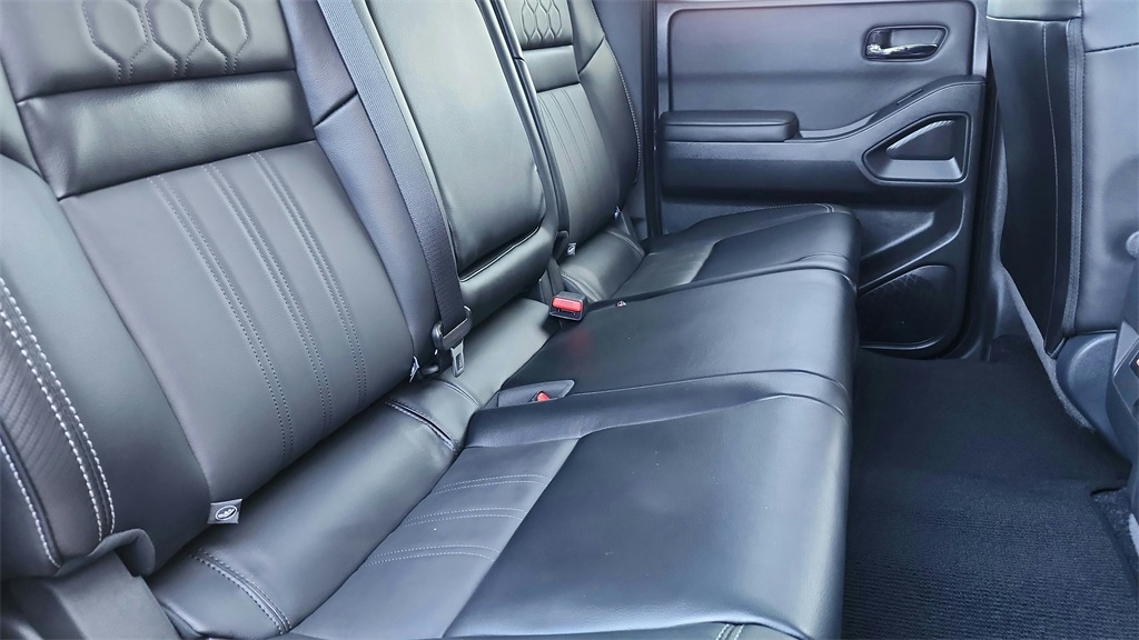 2024 Nissan Frontier