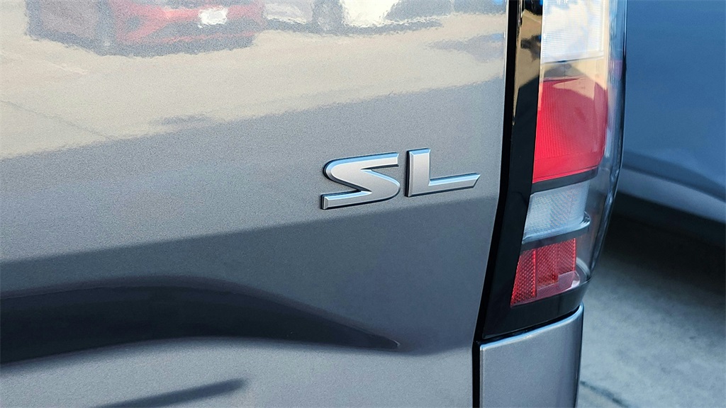 2024 Nissan Frontier