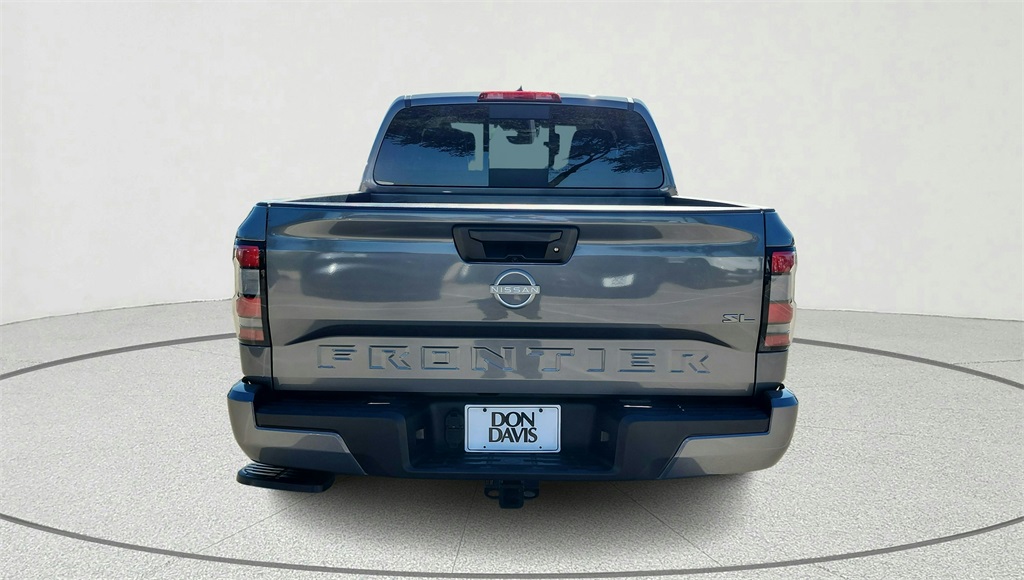 2024 Nissan Frontier