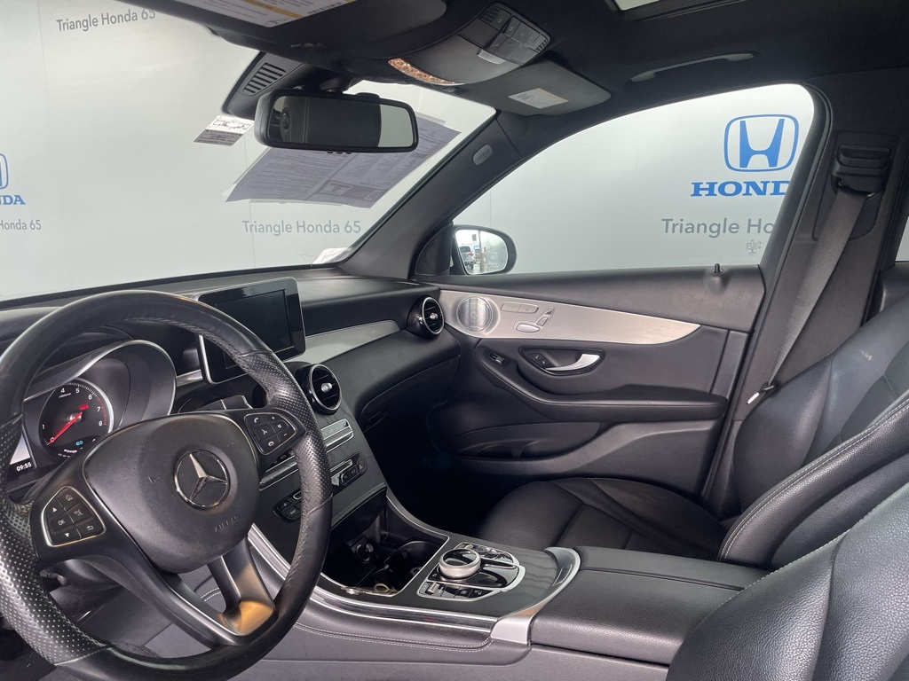 Thumbnail: 2019 Mercedes-Benz GLC - 11