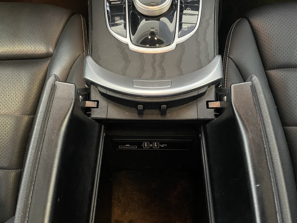 Thumbnail: 2019 Mercedes-Benz GLC - 23