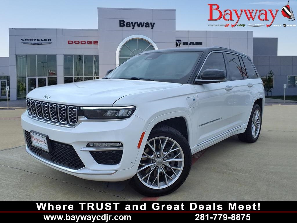 2022 Jeep Grand Cherokee Summit 4xe White at Big Star Chrysler Jeep Dodge Ram 
