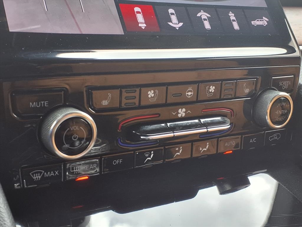 2022 Jeep Grand Cherokee Summit 4xe White at Big Star Chrysler Jeep Dodge Ram 