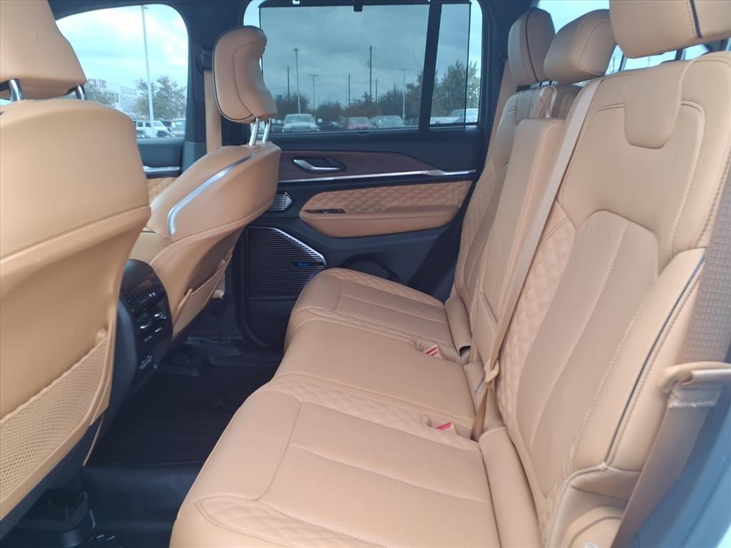 2022 Jeep Grand Cherokee Summit 4xe White at Big Star Chrysler Jeep Dodge Ram 