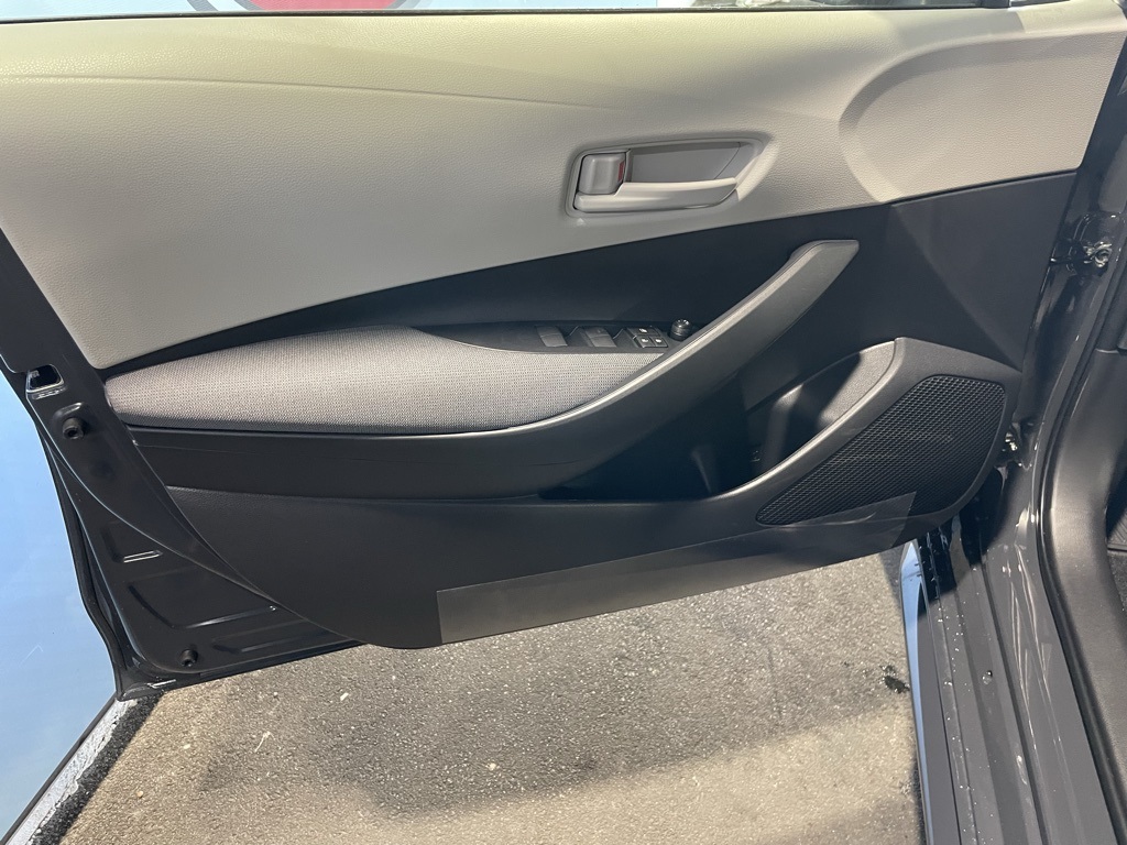 Thumbnail: 2026 Toyota Corolla - 26