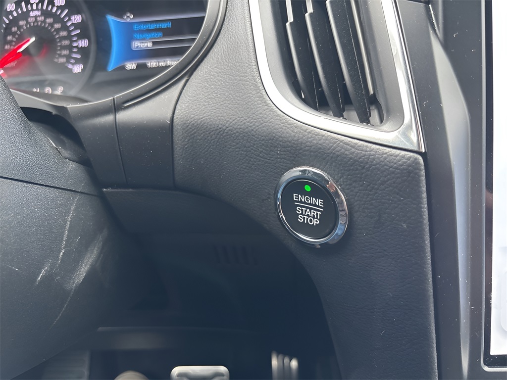 2024 Ford Edge