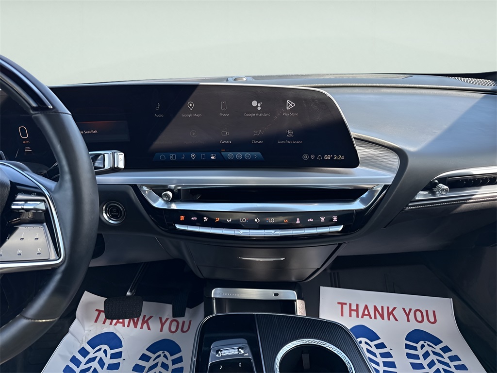 2024 Cadillac LYRIQ
