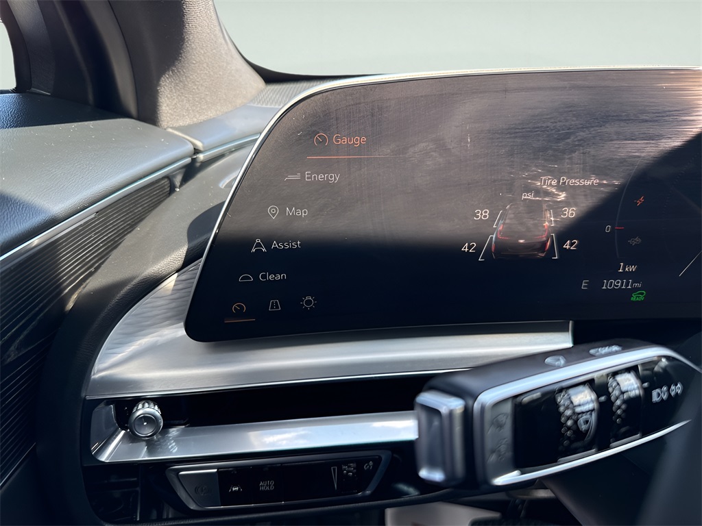 2024 Cadillac LYRIQ