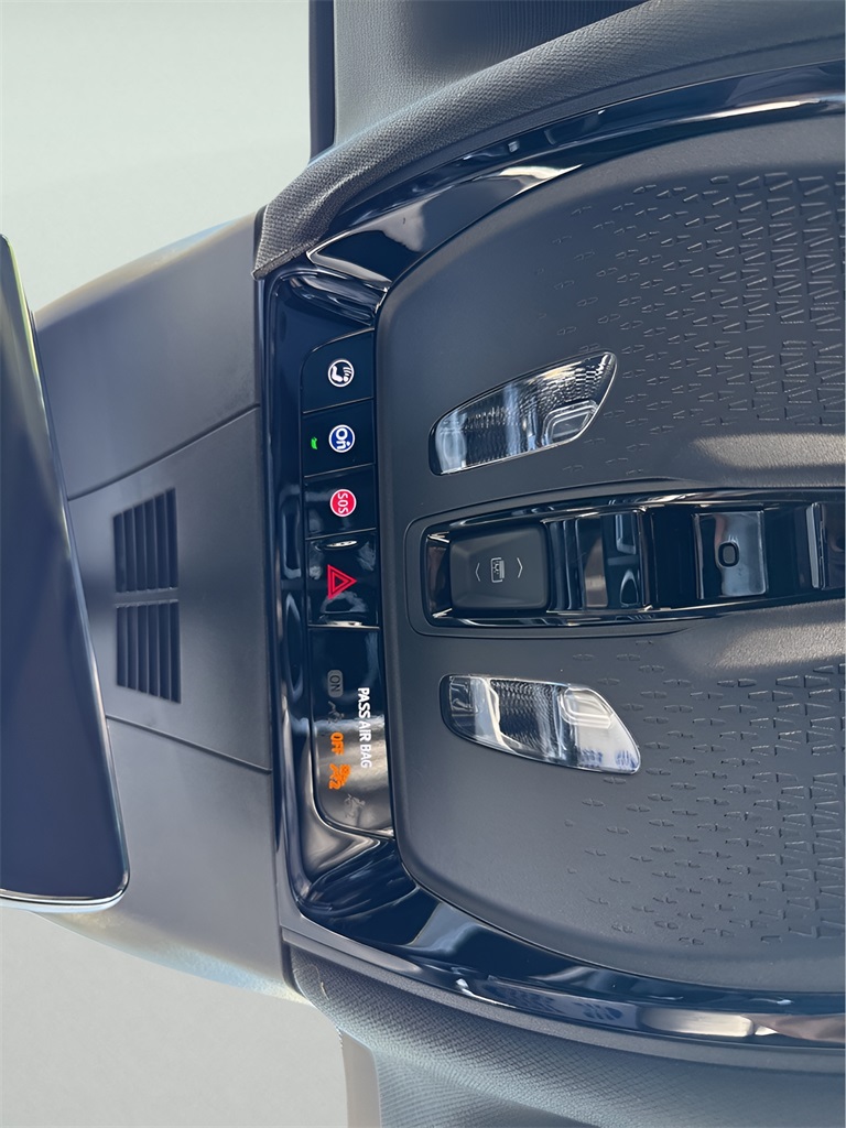 2024 Cadillac LYRIQ