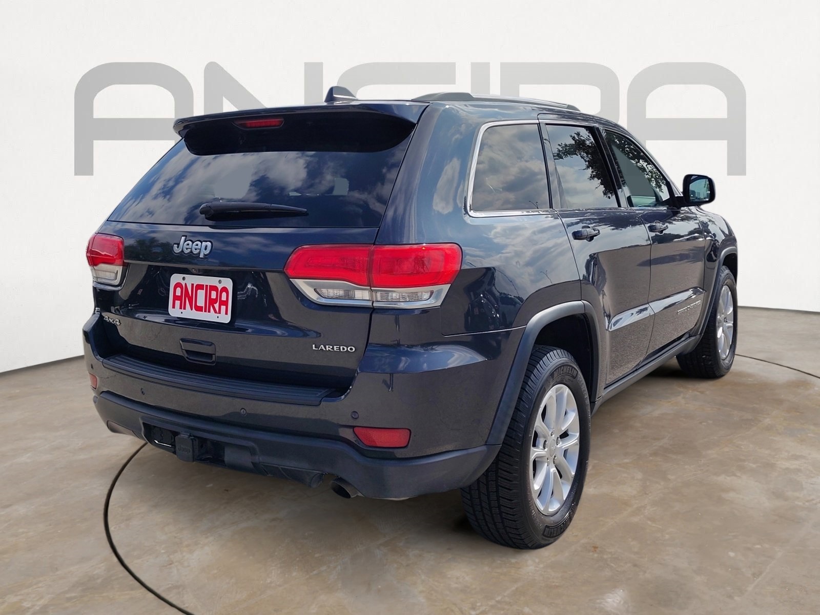 Used Car 2015 Jeep Grand Cherokee  Laredo For Sale Under $12,000 In San Antonio, Texas