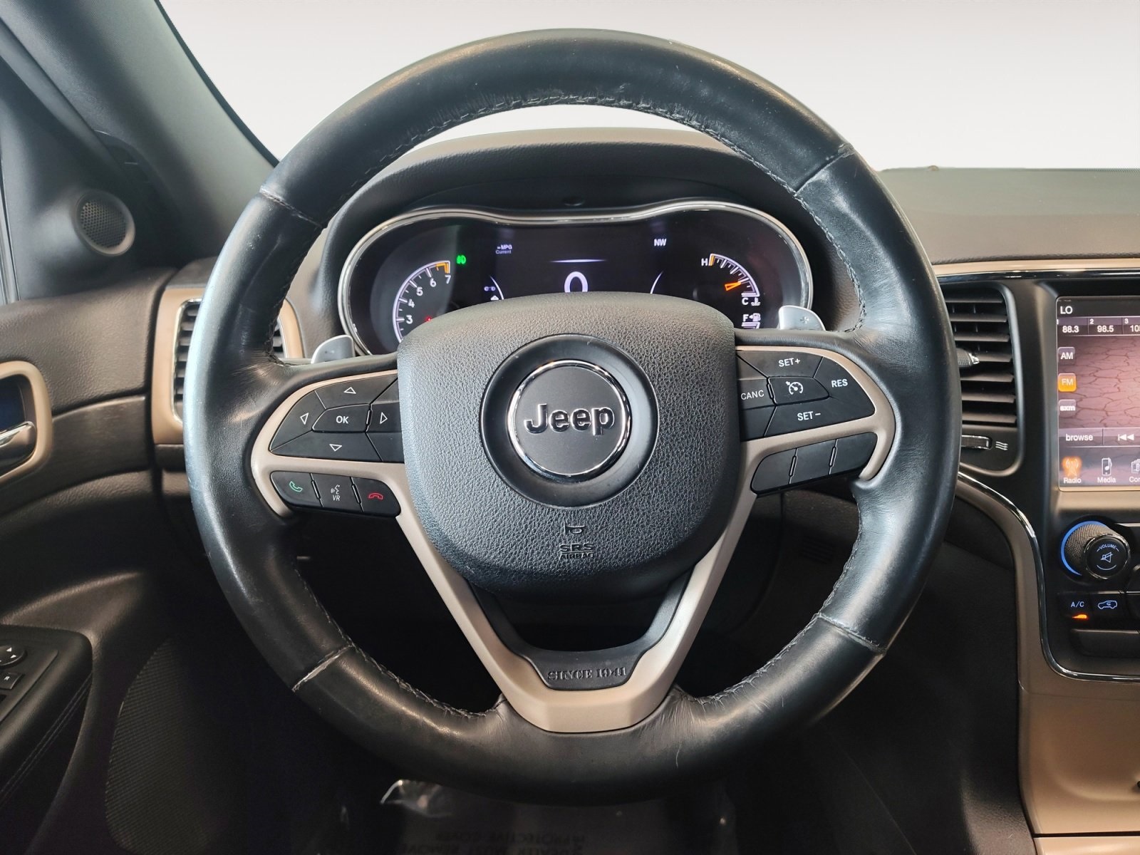 Used Car 2015 Jeep Grand Cherokee  Laredo For Sale Under $12,000 In San Antonio, Texas