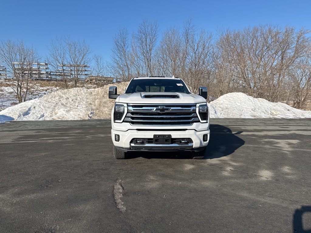 Used 2024 Chevrolet Silverado 3500HD High Country with VIN 1GC4YVEY2RF451401 for sale in Zumbrota, Minnesota