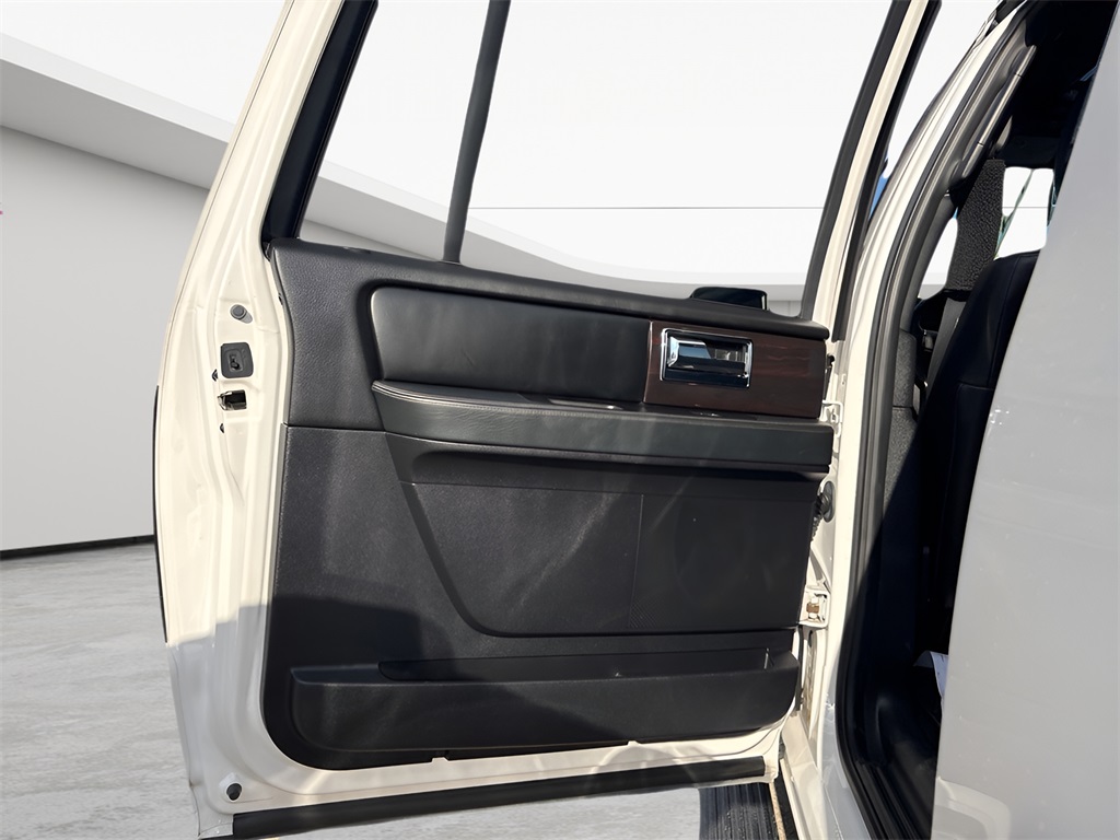 2017 Lincoln Navigator L