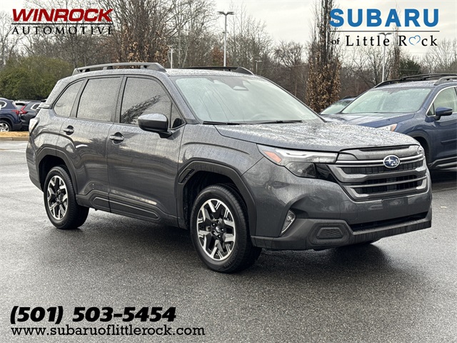 2025 Subaru Forester Premium Crossover AWD