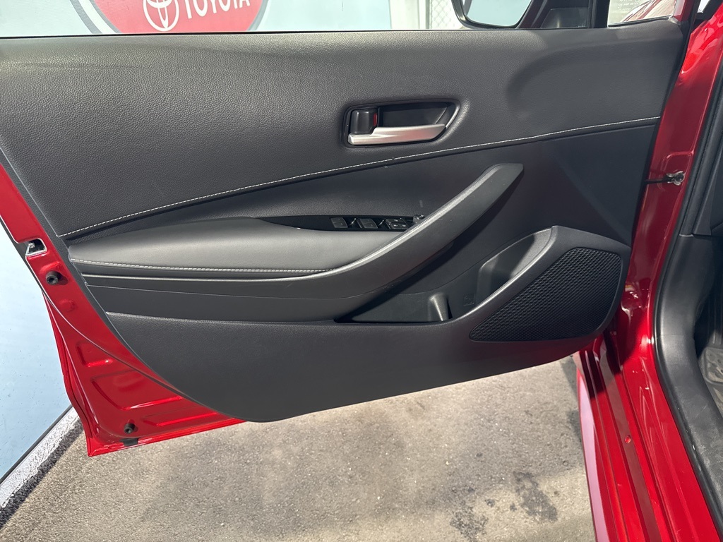 Thumbnail: 2022 Toyota Corolla - 28