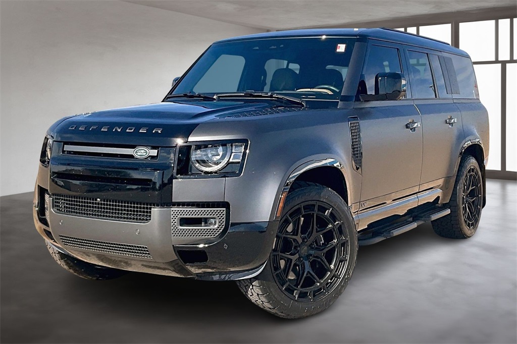 2025 Land Rover Defender 130 V8 P500 AWD