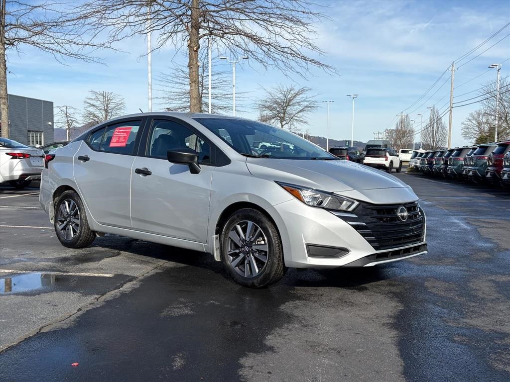 2024 Nissan Versa S FWD