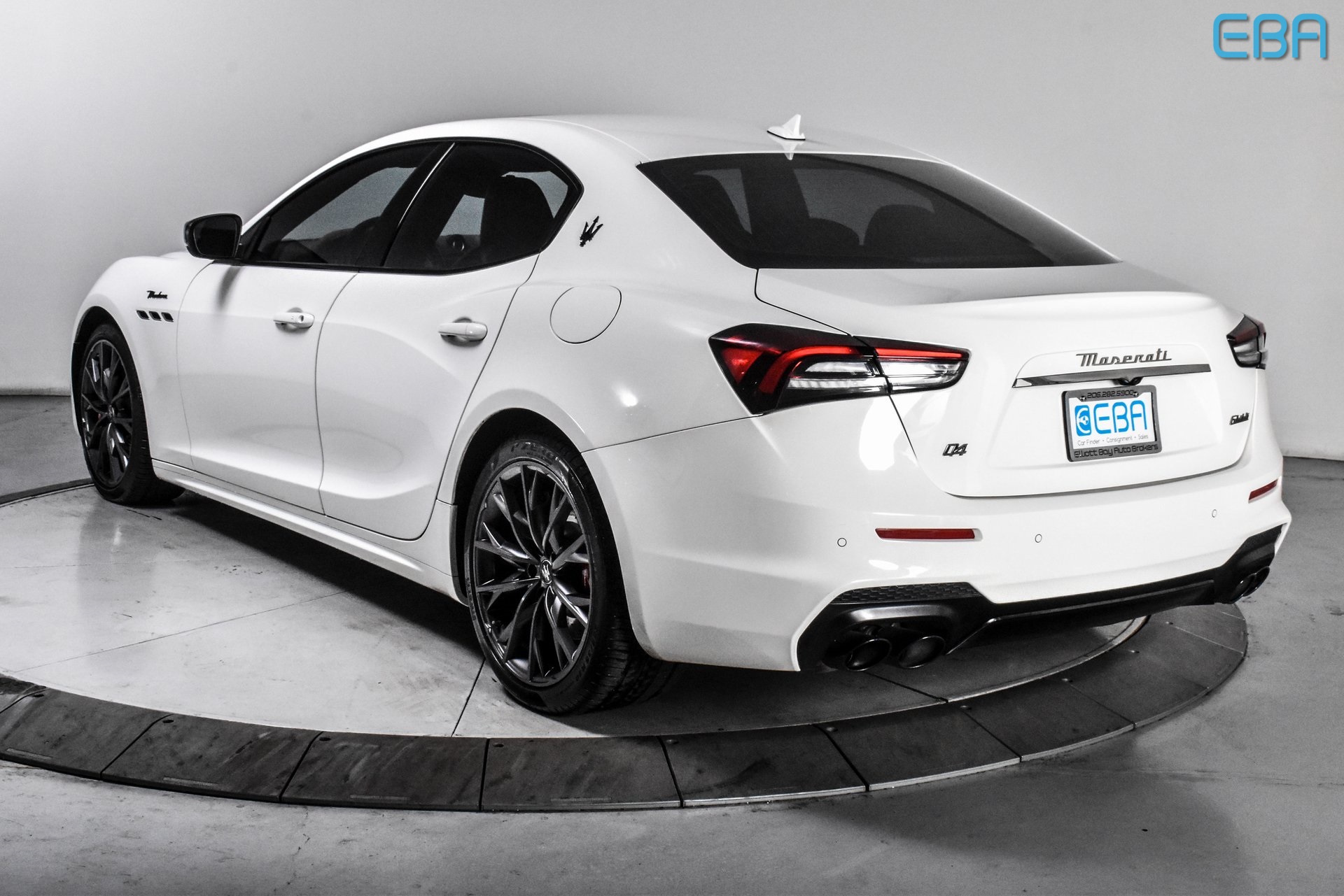 2022 Maserati Ghibli Modena Q4 photo 4