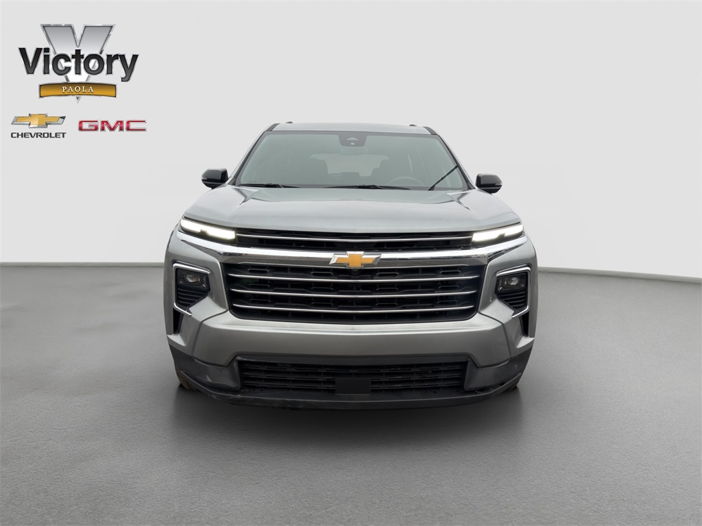 Used 2025 Chevrolet Traverse LT with VIN 1GNERGRS7SJ118995 for sale in Kansas City