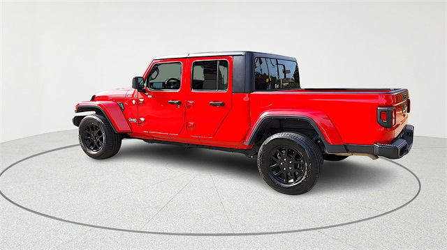 2023 Jeep Gladiator