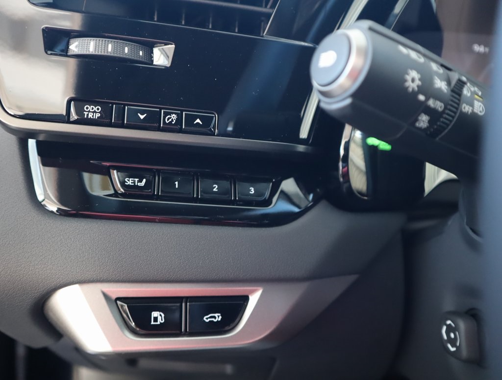 Thumbnail: 2026 Lexus RX - 32