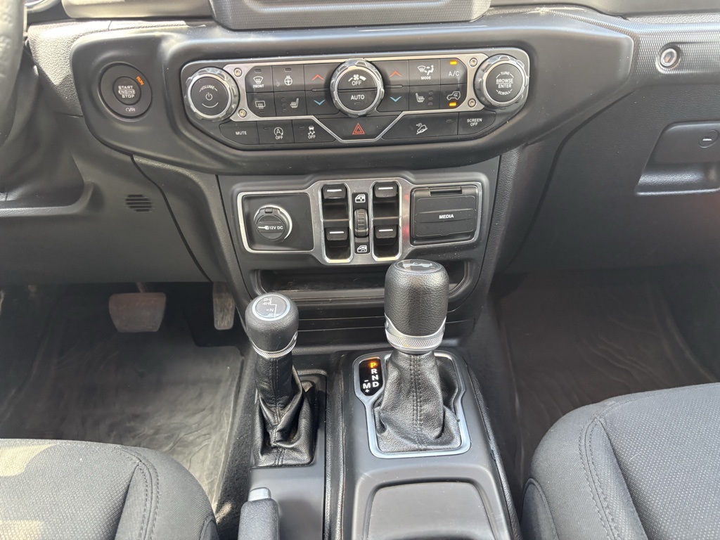 Used Car 2021 Jeep Wrangler  Unlimited Willys For Sale Under $30,000 In Austin, Texas