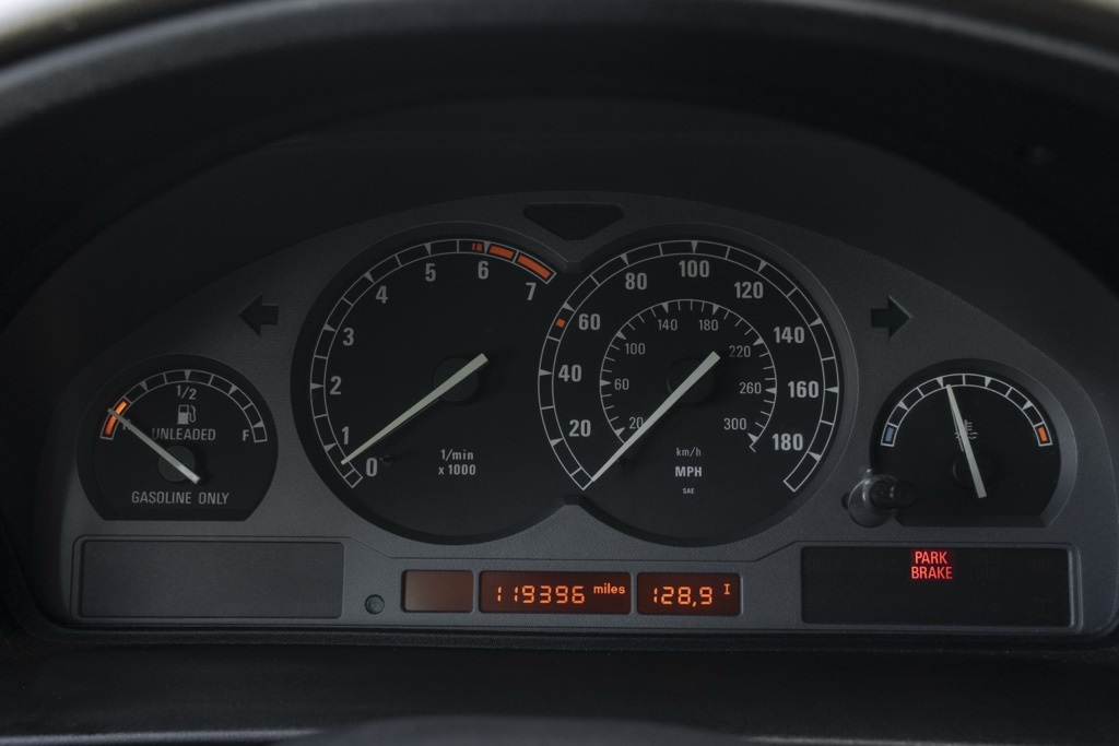 1992 BMW 8 Series 850i - Photo 15