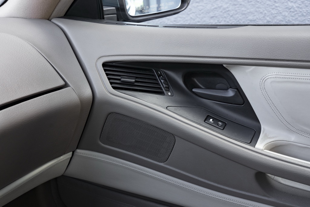 1992 BMW 8 Series 850i - Photo 25