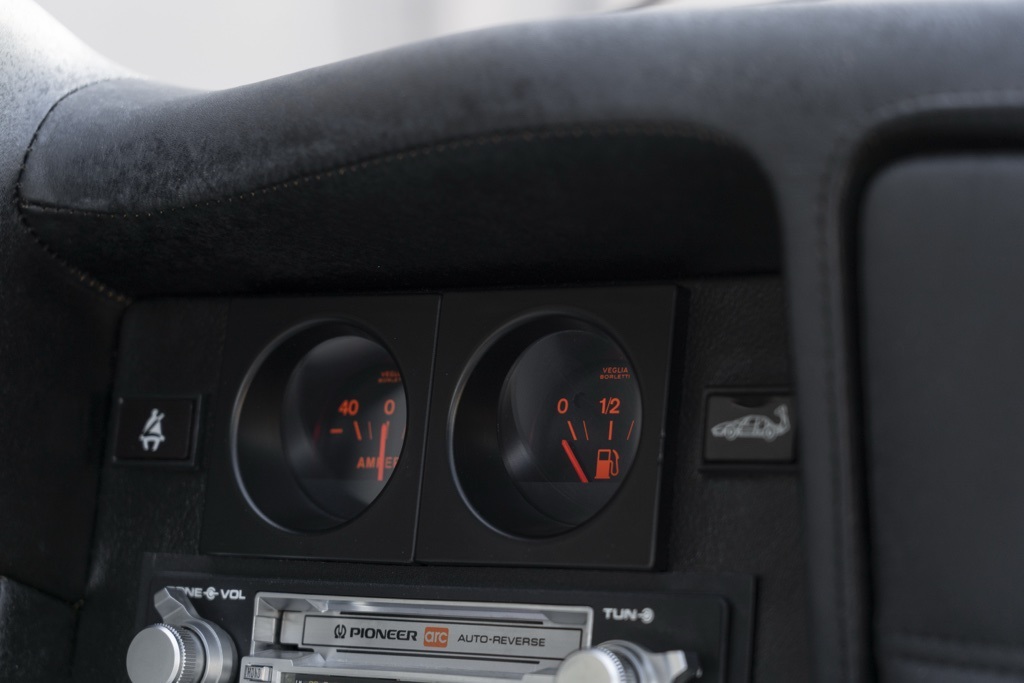 1982 Ferrari 512 BBI  - Photo 34