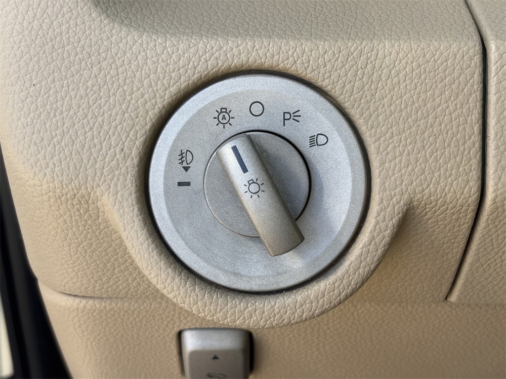 Used Car 2007 Lincoln Navigator L  Base For Sale Under $15,000 In San Marcos, Texas