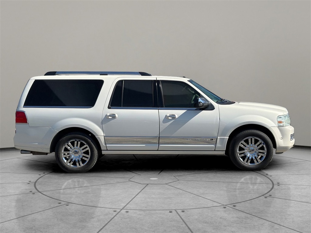 Used Car 2007 Lincoln Navigator L  Base For Sale Under $15,000 In San Marcos, Texas