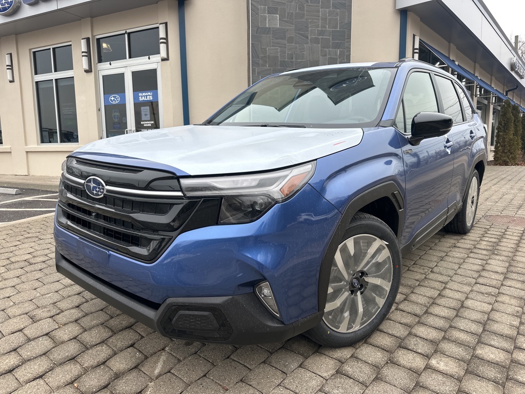 2025 Subaru Forester Hybrid Touring AWD